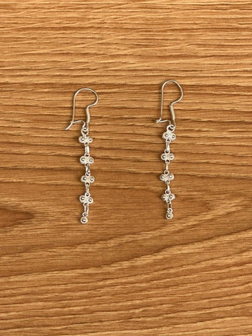 Boucles d'Oreilles Ethniques Fines Pendantes (Argent)